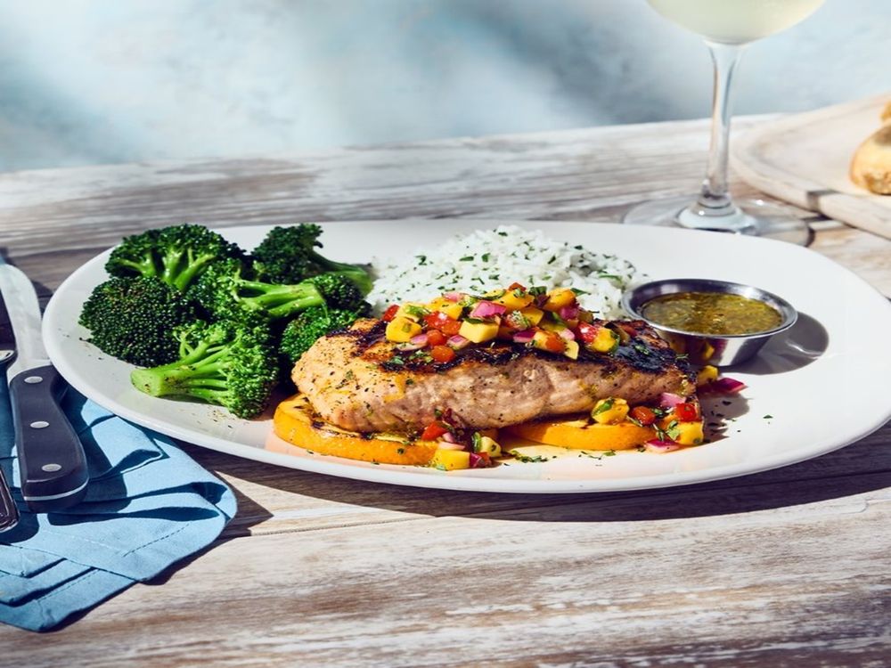 Easy Homemade Bonefish Grill Crab Cake Recipe 2023 AtOnce