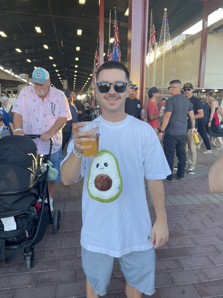 Kyle B ..'s profile image