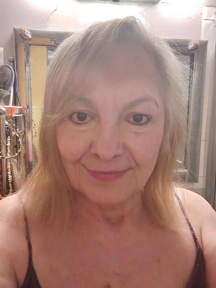 Yvette R.