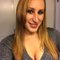 Darcie W. profile picture
