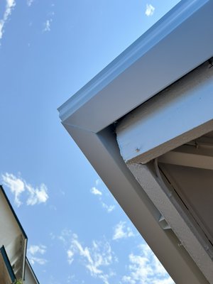 First and second story,
5 inch k style seamless gutters - We replaced the existing gutters with new ones in their original position and extended them around the perimeter of the house to mitigate water damage in identified vulnerable areas. First and second story,
5 inch k style seamless gutters - We replaced the existing gutters with new ones in their original position and extended them around the perimeter of the house to mitigate water damage in identified vulnerable areas.