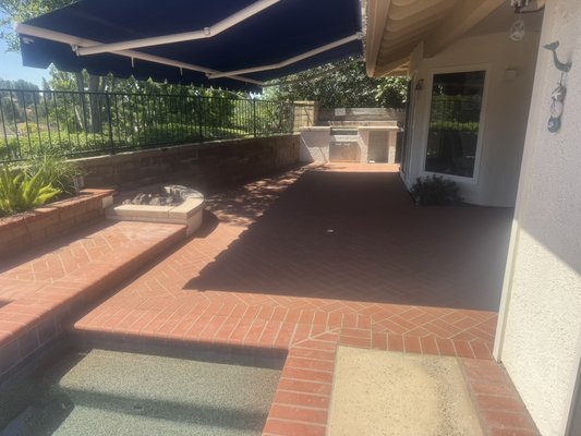 MV Backyard Kitchen And Fireplace - At this home in Mission Viejo we installed a blcok BBQ and firepit surrounded by a beautiful red brick paver. MV Backyard Kitchen And Fireplace - At this home in Mission Viejo we installed a blcok BBQ and firepit surrounded by a beautiful red brick paver.