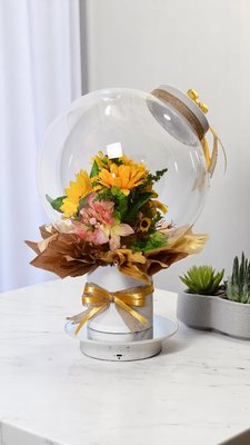Sunflower Globe Arrangement - Bring a touch of sunshine and warmth to any space with our Sunflower Globe Arrangement. This bright and elegant design is perfect for offices, receptions, homes, or special events—creating a cozy and welcoming atmosphere the moment someone walks in.
Each arrangement includes:
•A personalized vinyl balloon message – FREE
•A complimentary gift card
•Free delivery in El Monte and up to 5 miles
•Delivery available beyond 5 miles (extra fee applies)
•Available year-round for any occasion
Whether you’re saying “Welcome,” “Thank You,” or “Congrats,” this piece is a stylish and lasting way to show you care.
A gift that stays fresh forever—just like your best memories. Sunflower Globe Arrangement - Bring a touch of sunshine and warmth to any space with our Sunflower Globe Arrangement. This bright and elegant design is perfect for offices, receptions, homes, or special events—creating a cozy and welcoming atmosphere the moment someone walks in.
Each arrangement includes:
•A personalized vinyl balloon message – FREE
•A complimentary gift card
•Free delivery in El Monte and up to 5 miles
•Delivery available beyond 5 miles (extra fee applies)
•Available year-round for any occasion
Whether you’re saying “Welcome,” “Thank You,” or “Congrats,” this piece is a stylish and lasting way to show you care.
A gift that stays fresh forever—just like your best memories.