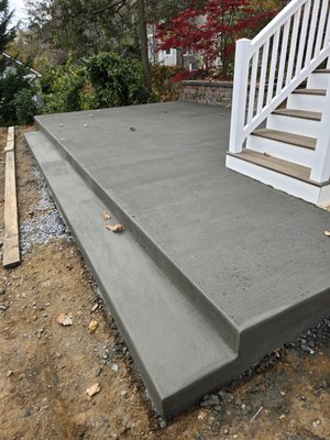 Residential Projects - Call now for any new or remodeling projects for your steps, curbs, patio areas, and even diewalks