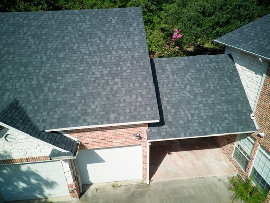Full roof installattion - Full residential roof replacement Full roof installattion - Full residential roof replacement