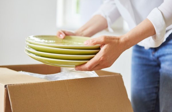 Packing/Unpacking - Moving is a major task, and our packing and unpacking services make it easier. 
We expertly pack your belongings, ensuring safe transport, and help you settle into your new home by unpacking efficiently.