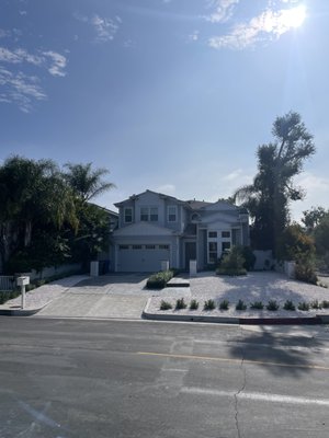 Landscape Maintenance - These are some of the many residential properties where we do landscape maintenance. The photos are how the properties look after we finish the service. Depending on the size and landscape design of a respective property, it may require weekly or bi-weekly service. Dario Landscaping prides itself in caring for clients' properties like its own! 

Dario Landscaping has completed landscaping work for the properties in the pictures. These pictures were selected to display our landscaping work. Often, our clients hire us for landscape maintenance services after landscape projects are completed.