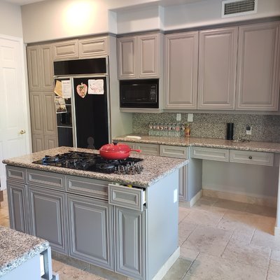 Kitchen Cabinet Palos Verdes. - our client wanted Change the cabinets we give the options of paint and they love the result and save money. Kitchen Cabinet Palos Verdes. - our client wanted Change the cabinets we give the options of paint and they love the result and save money.
