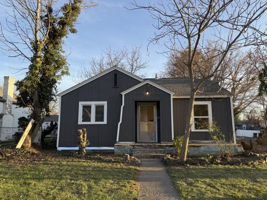 Lewiston Reside - Beautiful reside in Lewiston, ID. Replaced dated wood shake siding with New LP Engineered Cedar Wood Panel Siding to give this house a whole new look!
