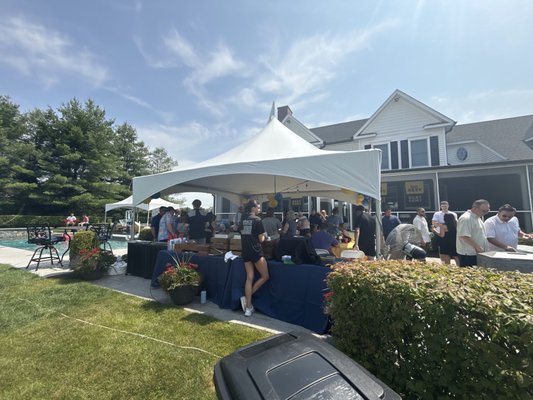 Graduation Parties - Graduation season calls for great food and zero stress. TwinsBBQCo caters graduation parties throughout Connecticut, branching into in New York and Massachusetts. Perfect for open houses and backyard celebrations, our assisted buffet service keeps things organized and moving while guests enjoy fresh, slow-smoked favorites and customizable menu options designed to fit your budget. Add our mobile taproom for an extra fun touch and turn your graduation party into a full-on celebration.
Big milestone. Bold flavor. Easy hosting. Graduation Parties - Graduation season calls for great food and zero stress. TwinsBBQCo caters graduation parties throughout Connecticut, branching into in New York and Massachusetts. Perfect for open houses and backyard celebrations, our assisted buffet service keeps things organized and moving while guests enjoy fresh, slow-smoked favorites and customizable menu options designed to fit your budget. Add our mobile taproom for an extra fun touch and turn your graduation party into a full-on celebration.
Big milestone. Bold flavor. Easy hosting.