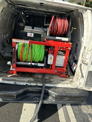 Sewer drain service - Sewer line snaking and jetting Sewer drain service - Sewer line snaking and jetting