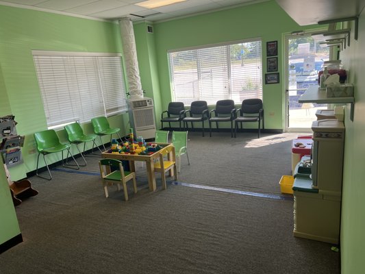 Day Care Center Portable Cooling Rental when Primary AC Failed. - Rent-AC received an emergency call from the building owner in the State of Washington the Sunday before Labor Day. The RTU of a Day Care center in Antioch, Illinois had failed and was not repairable until parts arrived later in the week. We immediately scheduled a visit to the day care center. After doing an assessment on the property, we determined that two portable air conditioning units would satisfy the cooling objectives of the business owner. The property manager approved our proposal, immediately. We installed the equipment on Labor Day prior to school on Tuesday per the request of the day care center owner. If you have an emergency, we will do our best to satisfy your needs 24/7, 365 days a year. Day Care Center Portable Cooling Rental when Primary AC Failed. - Rent-AC received an emergency call from the building owner in the State of Washington the Sunday before Labor Day. The RTU of a Day Care center in Antioch, Illinois had failed and was not repairable until parts arrived later in the week. We immediately scheduled a visit to the day care center. After doing an assessment on the property, we determined that two portable air conditioning units would satisfy the cooling objectives of the business owner. The property manager approved our proposal, immediately. We installed the equipment on Labor Day prior to school on Tuesday per the request of the day care center owner. If you have an emergency, we will do our best to satisfy your needs 24/7, 365 days a year.