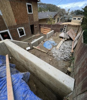 Pour in place structural walls - Pour in place structural walls with nap ties Pour in place structural walls - Pour in place structural walls with nap ties