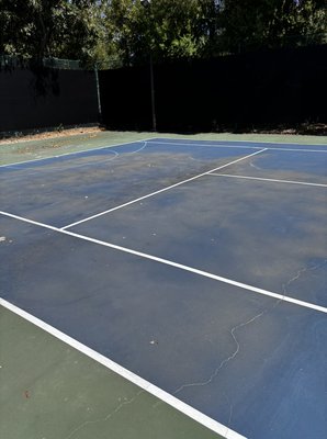 Pressure washing tennis court - Very dirty private tennis court that needed pressure washing. Job took 4 hours and customer was very satisfied with the end results. Pressure washing tennis court - Very dirty private tennis court that needed pressure washing. Job took 4 hours and customer was very satisfied with the end results.