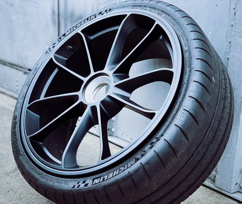 before and afters of our work such as curbrash repair, calipers and color changes. - At Monaco wheels we specialize in repairing wheels on-site and location convenient, and we also offer in shop service now at our new location in Costa Mesa. We offer curbrash repair, caliper and wheel color changes, powder coating, tint, dent repair and scratch repair. before and afters of our work such as curbrash repair, calipers and color changes. - At Monaco wheels we specialize in repairing wheels on-site and location convenient, and we also offer in shop service now at our new location in Costa Mesa. We offer curbrash repair, caliper and wheel color changes, powder coating, tint, dent repair and scratch repair.