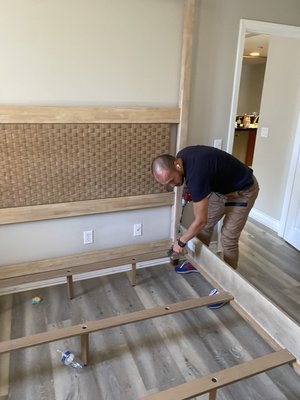 Disassembling/Assembling king size wooden luxury  canopy bed - Our movers are experienced and can disassemble/assemble furnitures that are being moved