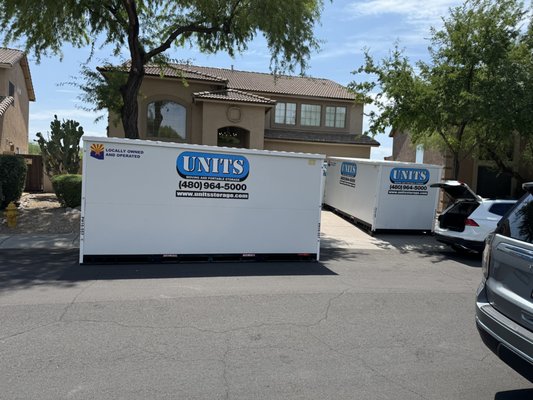 Residential Moving Project. - This was a residential customer with a larger moving project using multiple UNITS from UNITS Moving and Portable Storage. Parking space for the UNITS was limited but UNITS was able to fit the multiple containers in the limited available space.