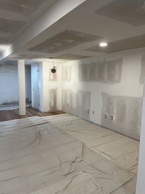 Full Renovation & Remodel - Complete renovation and remodel of a basement. Capable of handling all needs from demo to complete finished with flooring, drywall, paint, new fixtures etc. Call me today to talk about your project!
