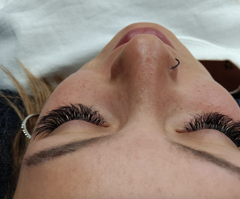 Eyelash Extensions - Boomerangs Beauty Bar is a full service salon, specializing in the latest styles, colors, trends, products and services. Our salon has over 20 years of professional experience in the beauty industry. Eyelash Extensions - Boomerangs Beauty Bar is a full service salon, specializing in the latest styles, colors, trends, products and services. Our salon has over 20 years of professional experience in the beauty industry.
