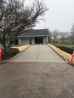 North valley job - Driveway with curbs. North valley job - Driveway with curbs.