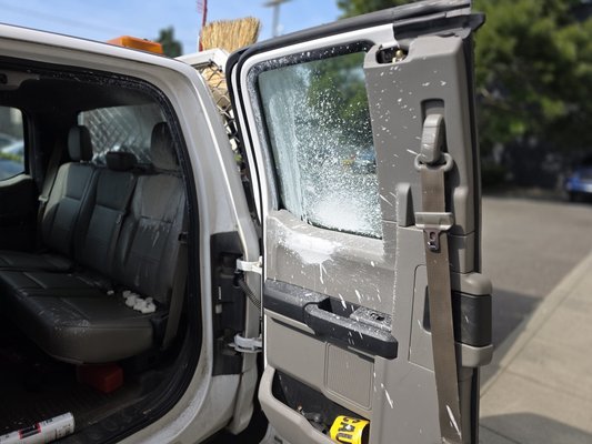 Fleet Vehicle Spray Can Explosion - Fleet Vehicle had a Spray Can Exploded during the Hot Summer Weather Fleet Vehicle Spray Can Explosion - Fleet Vehicle had a Spray Can Exploded during the Hot Summer Weather