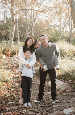 Fall Keepsake Minis - Short and sweet seasonal sessions in Orange County (with holiday cards included!)
WHAT'S INCLUDED:
— 15-minute session (max. 6 people)
— 5 edited digitals of your choice
— 25 holiday cards + envelopes (or $75 print credit)
— Style + prep guide
— Personal ordering appointment Fall Keepsake Minis - Short and sweet seasonal sessions in Orange County (with holiday cards included!)
WHAT'S INCLUDED:
— 15-minute session (max. 6 people)
— 5 edited digitals of your choice
— 25 holiday cards + envelopes (or $75 print credit)
— Style + prep guide
— Personal ordering appointment