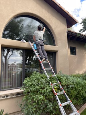 Window cleaning 6000 sq - Removed all dust and debris on 40 windows. Cleaned both inside and out for $600. Took 2 hours to finish. Window cleaning 6000 sq - Removed all dust and debris on 40 windows. Cleaned both inside and out for $600. Took 2 hours to finish.