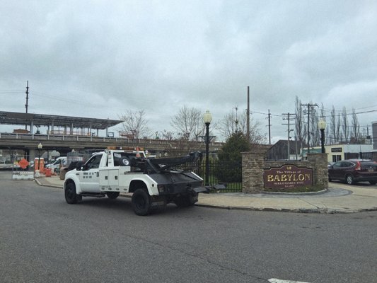 LIRR Babylon - we assist all disabled mototrists. Locally owned and Family operated.., we know how frustrating it is to be stuck. let us help you get back on the move LIRR Babylon - we assist all disabled mototrists. Locally owned and Family operated.., we know how frustrating it is to be stuck. let us help you get back on the move