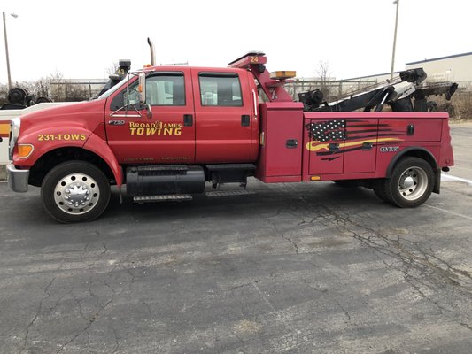 Medium & Heavy Duty Towing - We do all sorts of towing including medium and heavy duty. Medium & Heavy Duty Towing - We do all sorts of towing including medium and heavy duty.