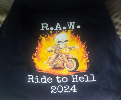 Raw Beese Battalion 2024 - This was a 200 Shirt Screen Print with 3 screens for the front and 4 for the back. Raw Beese Battalion 2024 - This was a 200 Shirt Screen Print with 3 screens for the front and 4 for the back.