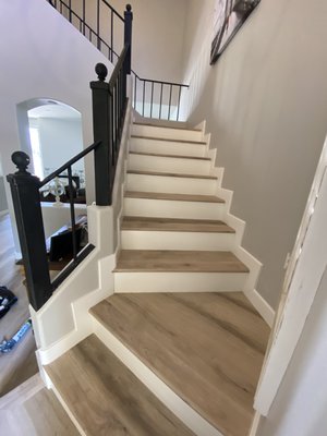 Flooring - This remodel was done in Newport Beach we did flooring and baseboard installation. Flooring - This remodel was done in Newport Beach we did flooring and baseboard installation.