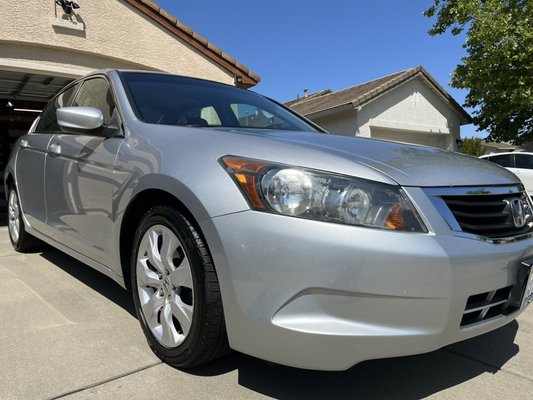 Honda accord full interior/exterior detail + paint correction - This Honda accord came in for everything! Full interior/exterior detail with carpets needed to be shampooed, steam cleaned, and extracted. For the exterior, a paint correction was done to bring back the gloss and get rid of the scratches, marks, swirls, and other defects. Customer also chose to have the engine bay cleaned. We use steam, no water on the engine. Honda accord full interior/exterior detail + paint correction - This Honda accord came in for everything! Full interior/exterior detail with carpets needed to be shampooed, steam cleaned, and extracted. For the exterior, a paint correction was done to bring back the gloss and get rid of the scratches, marks, swirls, and other defects. Customer also chose to have the engine bay cleaned. We use steam, no water on the engine.