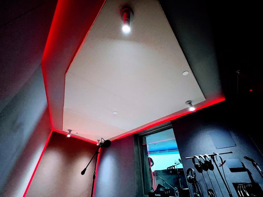 Seeker music Vocal rooms - We build Acoustical fabric tracking walls and ceiling for a professional recoding company ‘(Seeker Music’ ) based in Los Angeles Seeker music Vocal rooms - We build Acoustical fabric tracking walls and ceiling for a professional recoding company ‘(Seeker Music’ ) based in Los Angeles