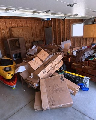 Garage junk removal - This junk removal was quick and efficient, in and out in less than an hour. Another customer satisfied