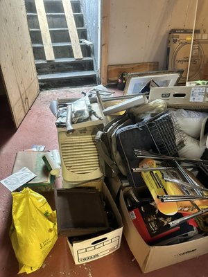 Basement/Cellar Cleanouts - One of the many services we offer is basement cleanout. We are enthusiastic about clearing your basement to give you your clean space once again. Basement/Cellar Cleanouts - One of the many services we offer is basement cleanout. We are enthusiastic about clearing your basement to give you your clean space once again.