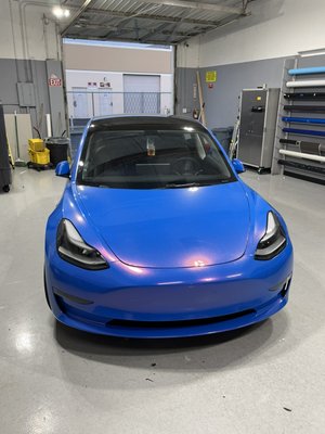 Full wrap - This is a full color change in a gloss finish Full wrap - This is a full color change in a gloss finish