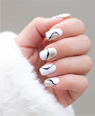 Manicures - Manicures:

Basic Manicure
$22

Gel Manicure
$37
add (with soak off $5)

Paraffin Manicure
$35

Fabulous Deluxe Manicure
$40