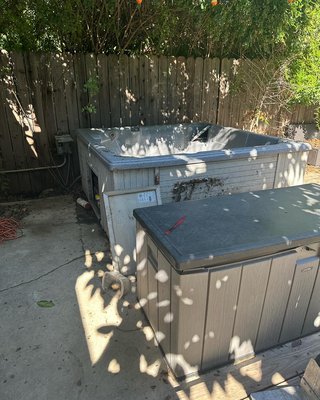 BACKYARD CLEAN OUT - Got an old jacuzzi or messy back yard? we got you covered! BACKYARD CLEAN OUT - Got an old jacuzzi or messy back yard? we got you covered!