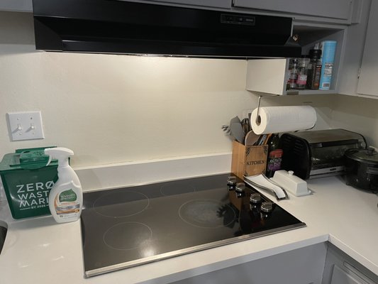 Stove cleaning August 22
(After) - Stove cleaning Stove cleaning August 22
(After) - Stove cleaning