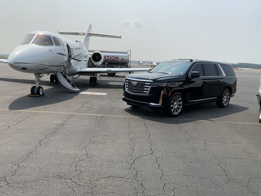 FBO’S & All DC Airport’s - DC Private car service provides the most reliable, dependable executive sedans and limousine service for DC area, convenient transportation service for corporations, special events, and private parties. With a largest fleet to choose from, we offer DC limo rentals, Airport Transfers BWI, DCA, and IAD, and Washington DC shuttle bus services. Inside or outside the beltway, We provide the best DC limo services you’re looking for! FBO’S & All DC Airport’s - DC Private car service provides the most reliable, dependable executive sedans and limousine service for DC area, convenient transportation service for corporations, special events, and private parties. With a largest fleet to choose from, we offer DC limo rentals, Airport Transfers BWI, DCA, and IAD, and Washington DC shuttle bus services. Inside or outside the beltway, We provide the best DC limo services you’re looking for!