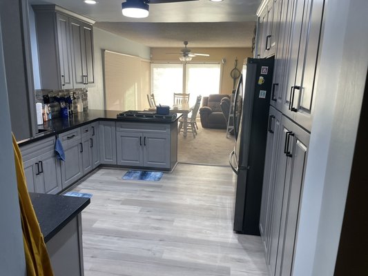 August 2022 Kitchen in Downey CA - This Kitchen remodel took less than a month customer picked the right colors and they were very happy