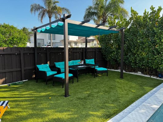 Patio - Assembly and installation of a relaxation area near the pool