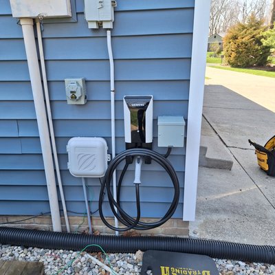 Home EV Charging stations - Experienced in EV Charging station installations.
