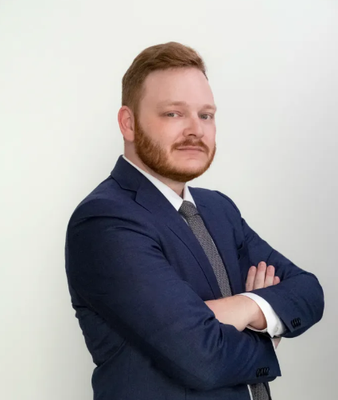 David C. Rome, Esq. - David Rome earned his undergraduate degree in Linguistics from the University of Massachusetts in Amherst. Mr. Rome then attended the prestigious Suffolk University School of Law in Boston. Initially admitted to practice law in 2015, Mr. Rome began his legal career in Massachusetts where he appeared in court and litigated on behalf of his clients on a daily basis. Starting in 2016, he handled federal administrative appeals nationally for several years developing a unique skill that comes from both being a litigator and an appellate lawyer. Later, Mr. Rome worked as a high level Deputy District Attorney. He was quickly promoted during his tenure and prosecuted both felonies and misdemeanors, leaving the office with a 100% jury trial success rate. He has developed top skills that benefit his clients and now he excels in criminal and DUI defense on behalf of our clients.
As a former prosecutor, Mr. Rome has ample experience at all stages of the California and federal criminal process from filing of cases through verdict. As a prosecutor, Mr. Rome was widely respected for his meticulous work, persuasive arguments, and integrity by attorneys on both sides of the aisle. His sharp wit and impeccable writing lead to proven results. He has dedicated his career to serving his community and takes great pride in fighting for justice for his clients. David C. Rome, Esq. - David Rome earned his undergraduate degree in Linguistics from the University of Massachusetts in Amherst. Mr. Rome then attended the prestigious Suffolk University School of Law in Boston. Initially admitted to practice law in 2015, Mr. Rome began his legal career in Massachusetts where he appeared in court and litigated on behalf of his clients on a daily basis. Starting in 2016, he handled federal administrative appeals nationally for several years developing a unique skill that comes from both being a litigator and an appellate lawyer. Later, Mr. Rome worked as a high level Deputy District Attorney. He was quickly promoted during his tenure and prosecuted both felonies and misdemeanors, leaving the office with a 100% jury trial success rate. He has developed top skills that benefit his clients and now he excels in criminal and DUI defense on behalf of our clients.
As a former prosecutor, Mr. Rome has ample experience at all stages of the California and federal criminal process from filing of cases through verdict. As a prosecutor, Mr. Rome was widely respected for his meticulous work, persuasive arguments, and integrity by attorneys on both sides of the aisle. His sharp wit and impeccable writing lead to proven results. He has dedicated his career to serving his community and takes great pride in fighting for justice for his clients.
