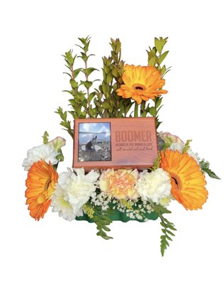 Flower Arrangements - Each one of our clients will receive a free fresh flower arrangement when cremains are delivered back to your family Flower Arrangements - Each one of our clients will receive a free fresh flower arrangement when cremains are delivered back to your family