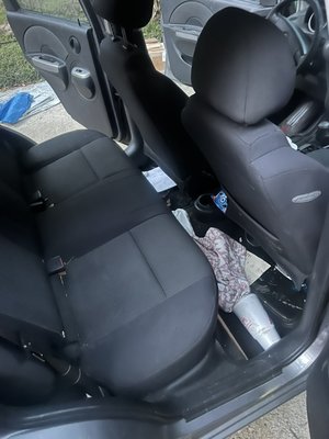 Interior detail - This was a car that had a lot of stains and trash ended up looking like new 😁