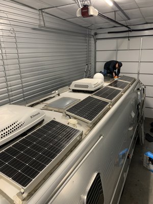 Off-Grid Upgrade on an Airstream - We transformed this Airstream into an off-grid powerhouse! 🚐☀️ By adding four more solar panels and upgrading the lead-acid battery to a 400Ah lithium system, this customer can now enjoy weeks of off-grid adventures without worry. More power, more freedom, and no limits! 🌿⚡ #RVUpgrades #SolarPower #OffGridLiving