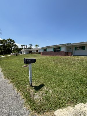 Lawn Servicing. - This is a portfolio of the lawn and landscaping aspect of Rocko’s Renovations where we show case the best of out outdoor servicing. Lawn Servicing. - This is a portfolio of the lawn and landscaping aspect of Rocko’s Renovations where we show case the best of out outdoor servicing.