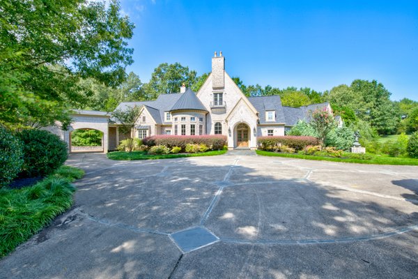 Sold Property - A true treasure! This property has so much to offer - four bedroom suites (each with own bath), a four car garage with above recreation, to a covered porch with an outdoor kitchen! Built on seven and one-half acres of land, the details of this home will truly amaze you. The open kitchen and dining space is the perfect entertaining and hosting space - with a 60’ Viking Cooking Station, double ovens, side by side fridge/freezer, catering kitchen with beverage cooler, and the outdoor kitchen and covered porch area located right off the kitchen area. Let the vaulted ceilings in the living space capture you or cozy up in the master bedroom by the fireplace. Three workshops included on property - the shop office has a bedroom, living room, kitchen, bath and laundry room. So much to see and explore in this incredible home! Sold Property - A true treasure! This property has so much to offer - four bedroom suites (each with own bath), a four car garage with above recreation, to a covered porch with an outdoor kitchen! Built on seven and one-half acres of land, the details of this home will truly amaze you. The open kitchen and dining space is the perfect entertaining and hosting space - with a 60’ Viking Cooking Station, double ovens, side by side fridge/freezer, catering kitchen with beverage cooler, and the outdoor kitchen and covered porch area located right off the kitchen area. Let the vaulted ceilings in the living space capture you or cozy up in the master bedroom by the fireplace. Three workshops included on property - the shop office has a bedroom, living room, kitchen, bath and laundry room. So much to see and explore in this incredible home!