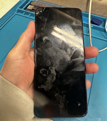 Android Screen Repair - Smart Fix offers Glass/LCD repairs for a variety of Android devices. Samsung, LG, Google, One Plus. Most repairs can be done the same day or the following day. Our expert technicians have the knowledge and tools to help with your Screen Repair needs. Android Screen Repair - Smart Fix offers Glass/LCD repairs for a variety of Android devices. Samsung, LG, Google, One Plus. Most repairs can be done the same day or the following day. Our expert technicians have the knowledge and tools to help with your Screen Repair needs.
